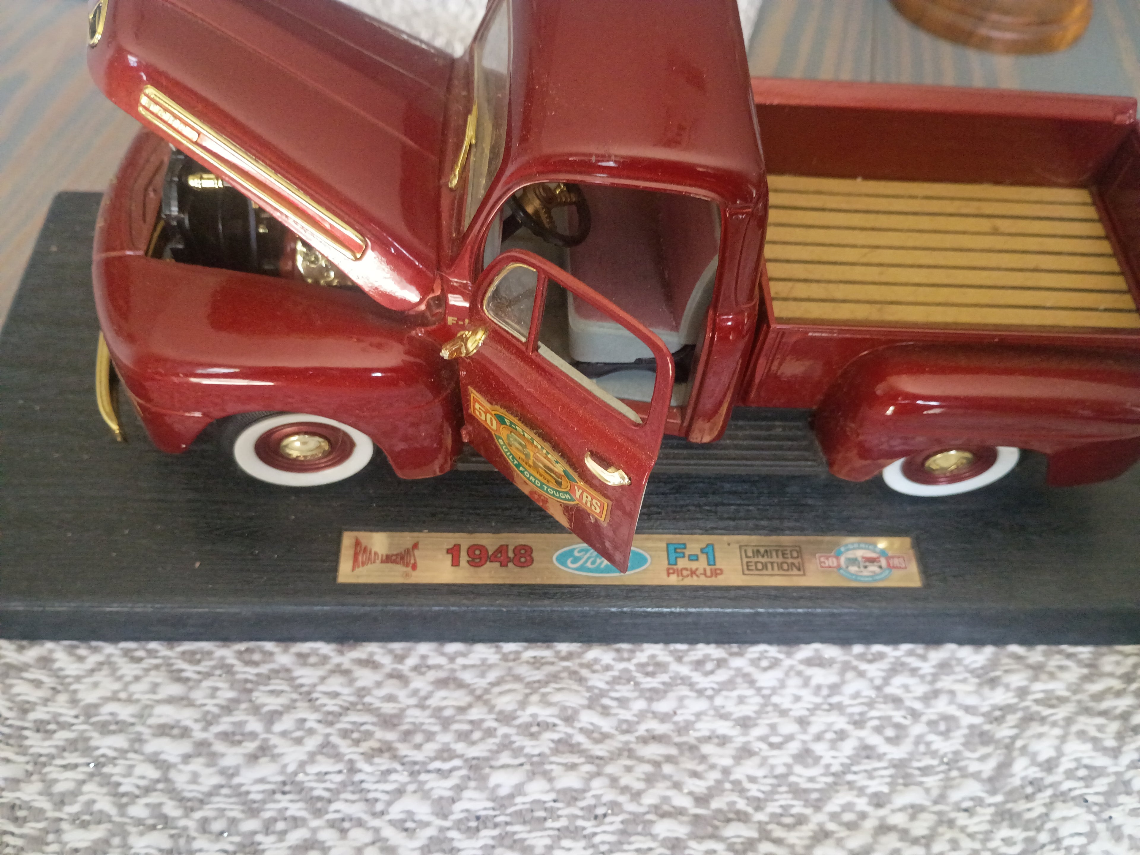 1948 Ford F1 pickup
