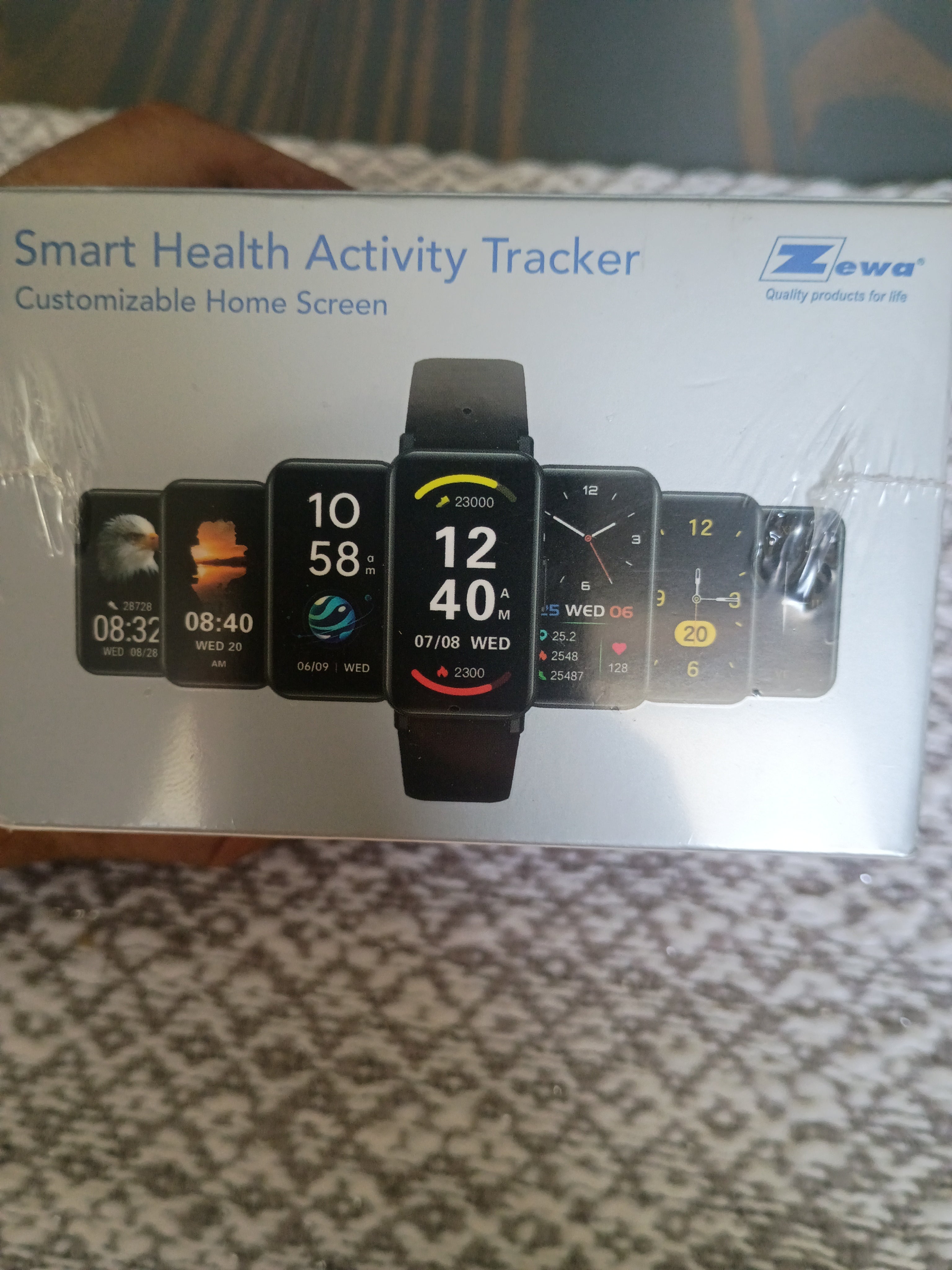 Smart health activity tracker