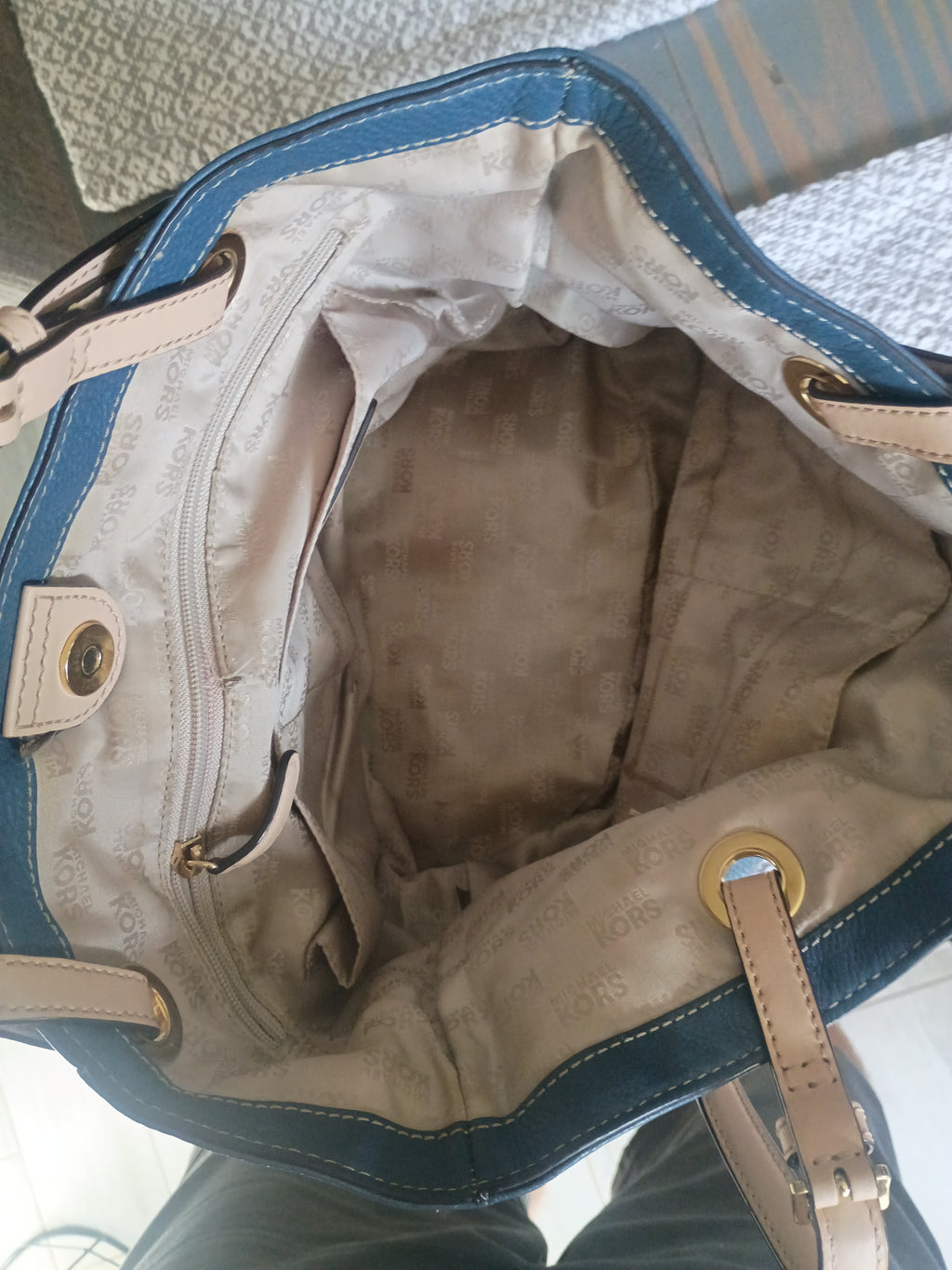 Michael kors handbag