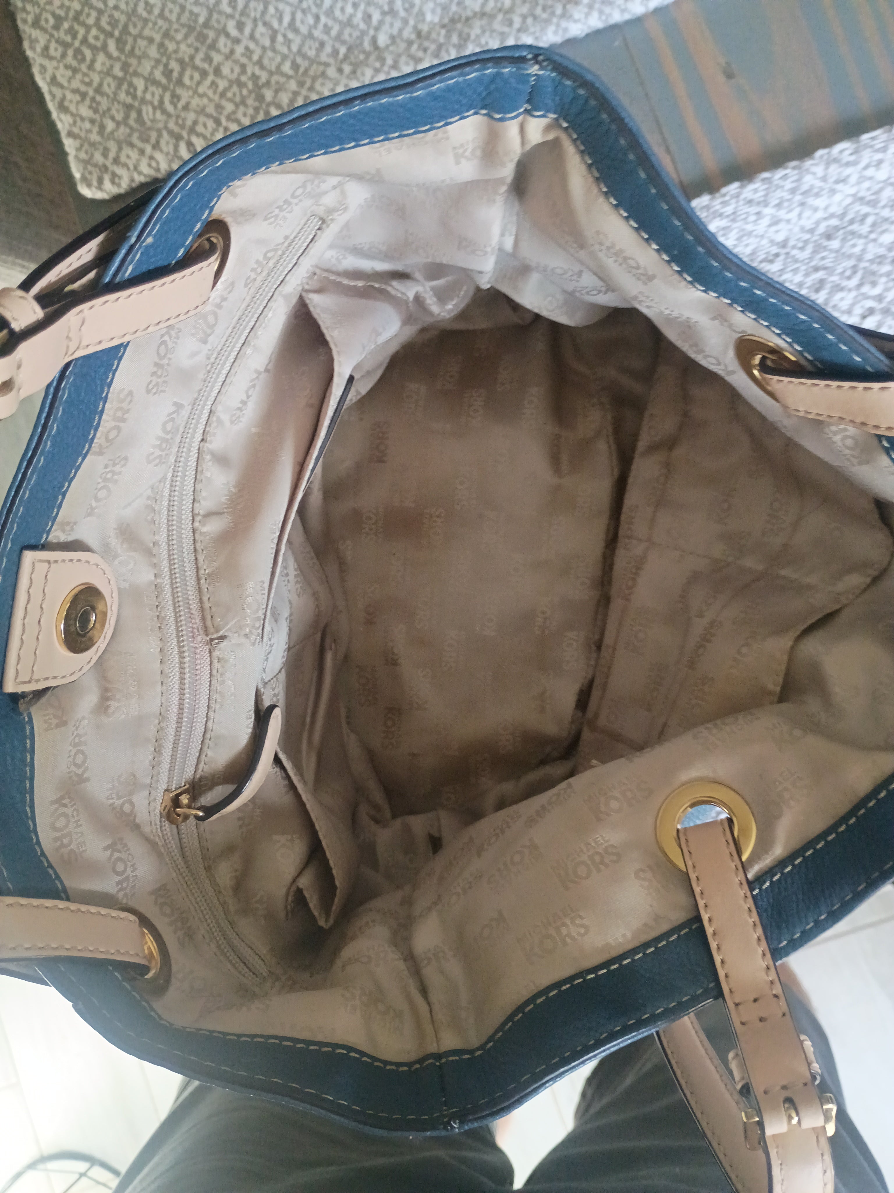 Michael kors handbag